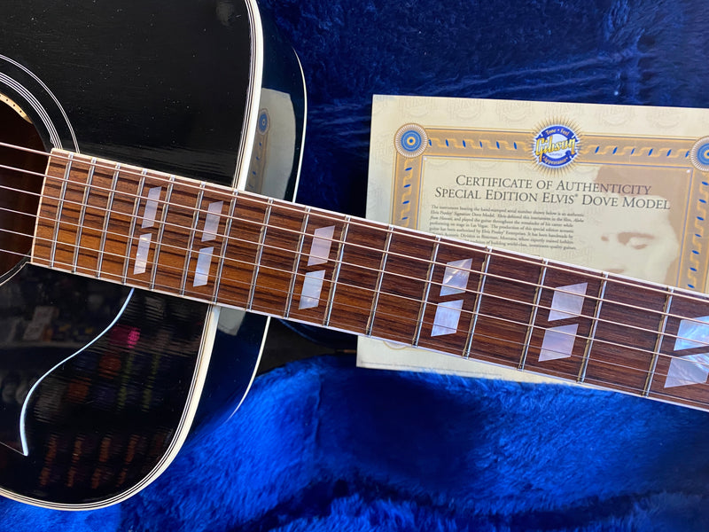 Gibson Dove Elvis Presley Special Edition 2008