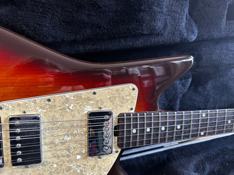 Ernie Ball Music Man Albert Lee HH Sunburst 2011