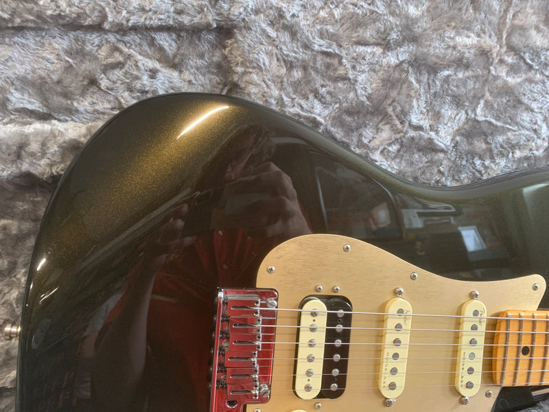 Fender American Ultra Stratocaster Texas Tea 2019