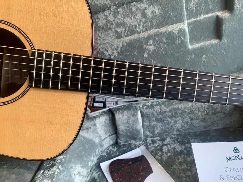 McNally Guitars D-12