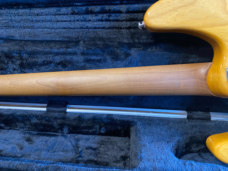 Ernie Ball Musicman Stingray Special HH Classic Natural 2019
