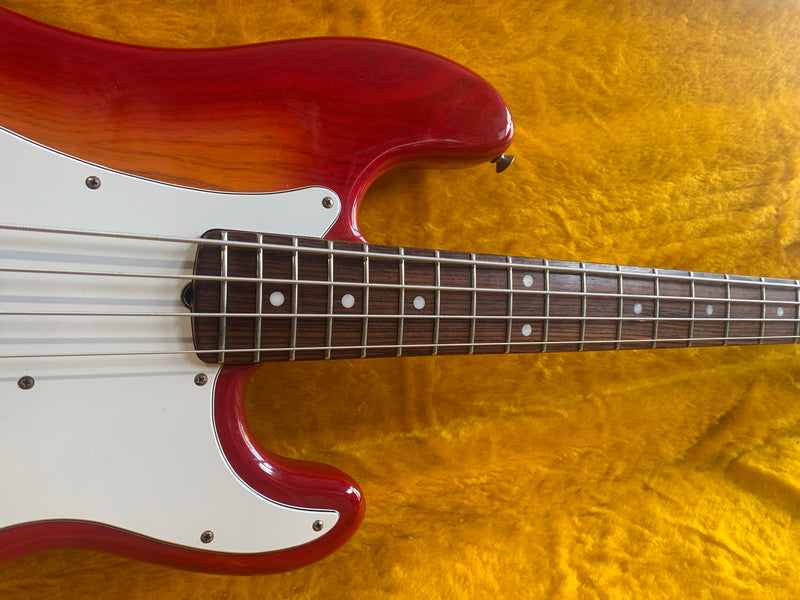 Fender Precision Bass Cherry Sunburst 1982