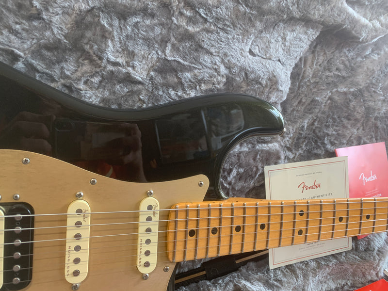 Fender American Ultra Stratocaster Texas Tea 2019
