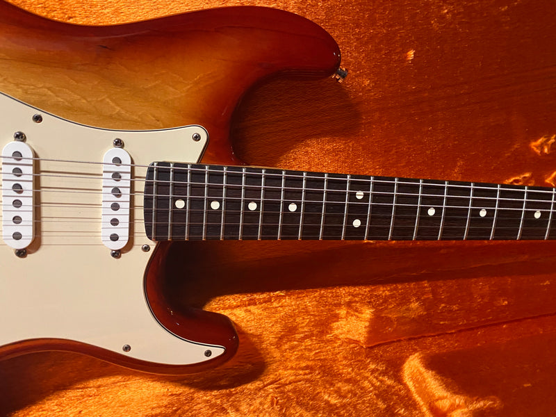 Fender Stratocaster Deluxe Sienna Burst 2003