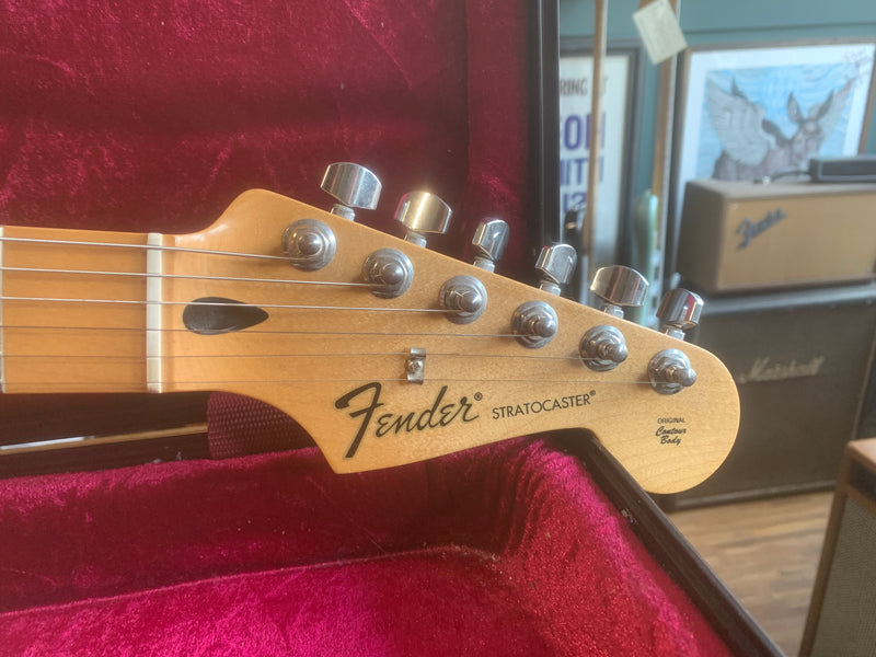 Fender Stratocaster Standard MIM 2015