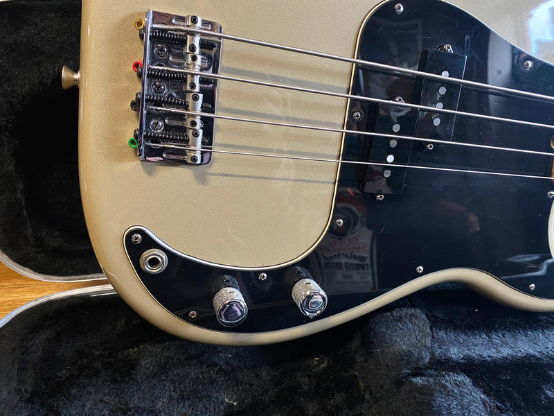 Fender American Standard Precision Bass Inca Silver 2006