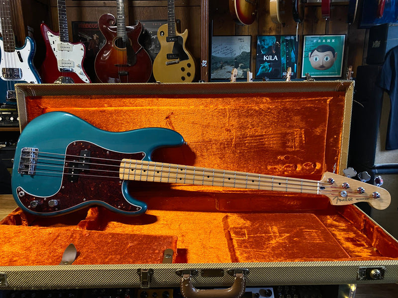 Fender MIM Standard Precision Bass Special Edition Ocean Turquoise 2019