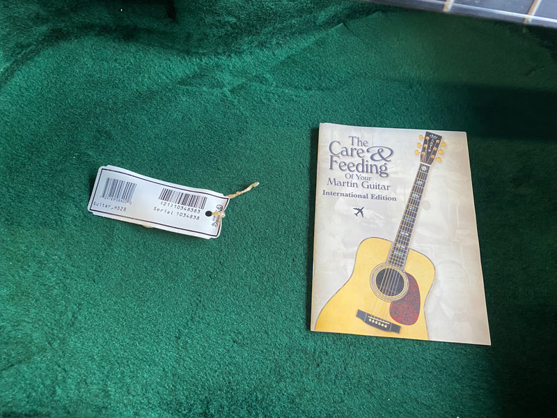 Martin HD-28 2004