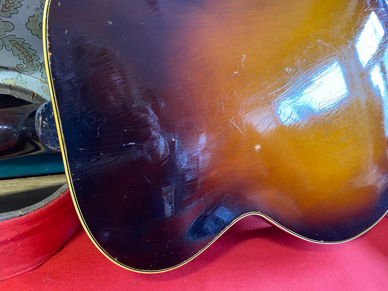 Gibson ES-300 Sunburst 1947