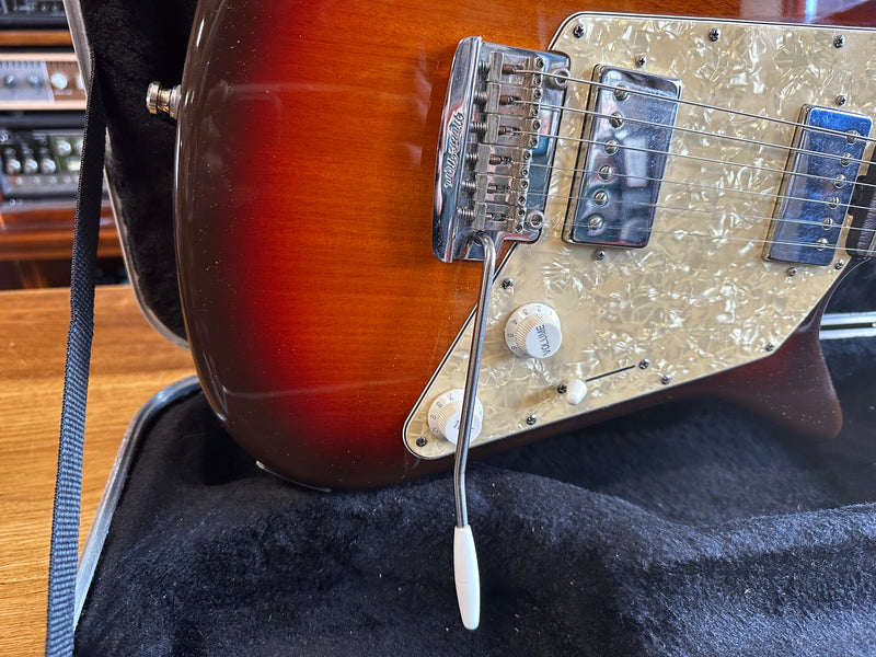 Ernie Ball Music Man Albert Lee HH Sunburst 2011