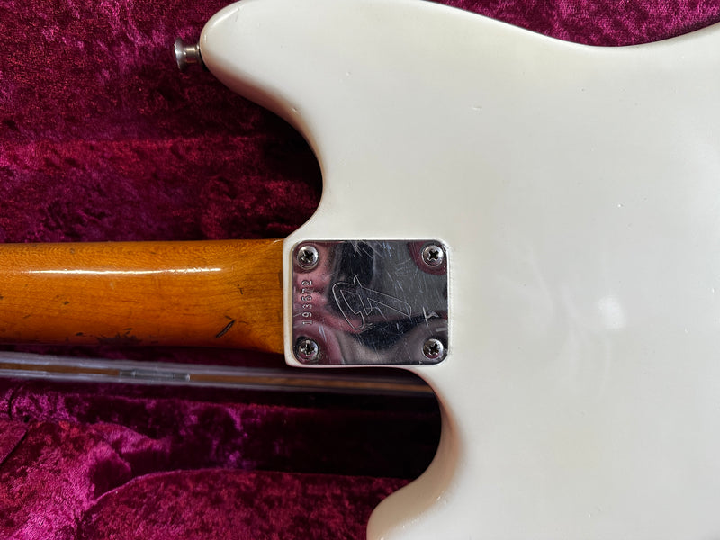 Fender Mustang Olympic White Refinish 1966