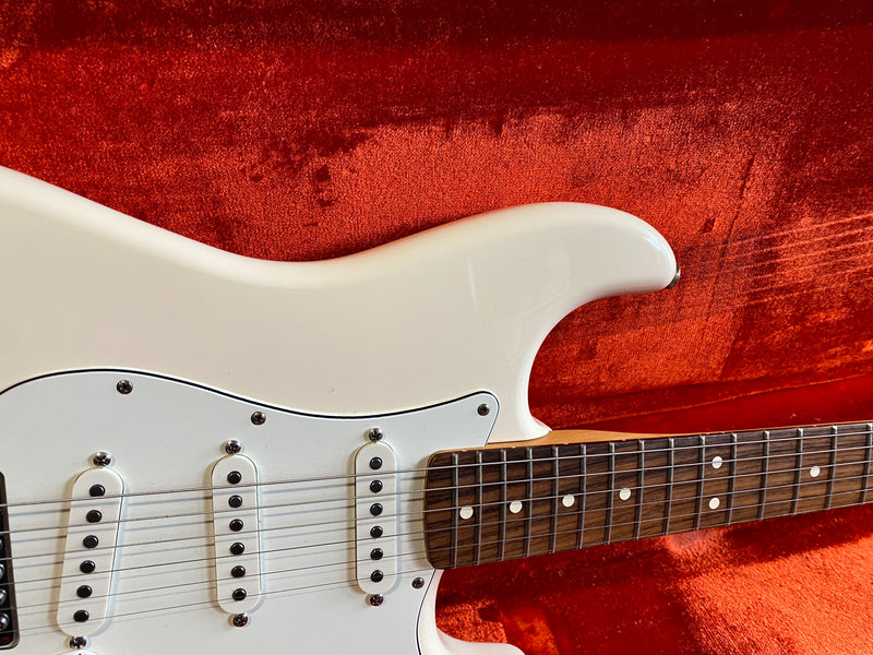 Fender Stratocaster Standard MIM Olympic White 2009