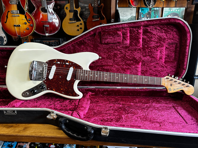 Fender Mustang Olympic White Refinish 1966