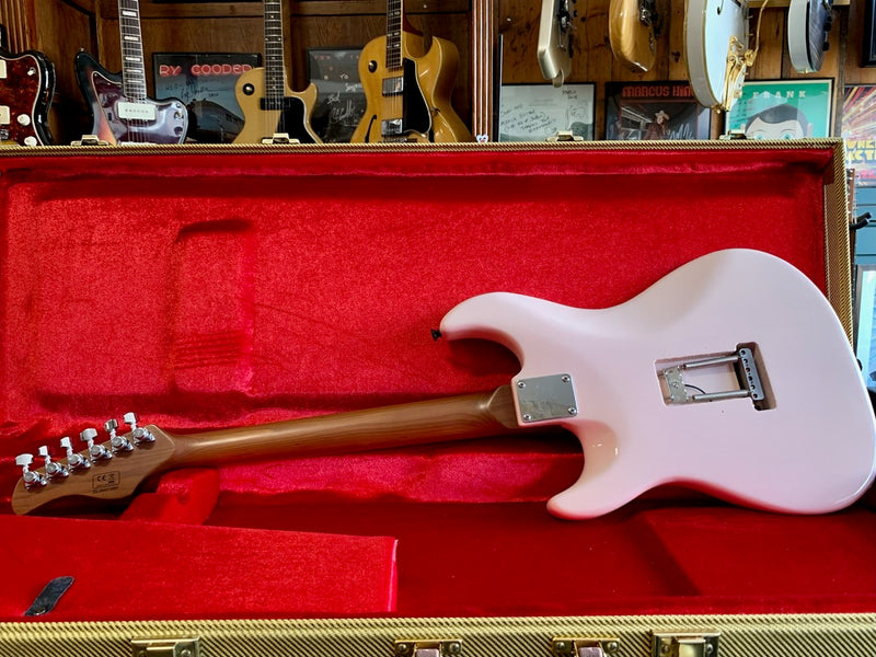 Sire Larry Carlton S7