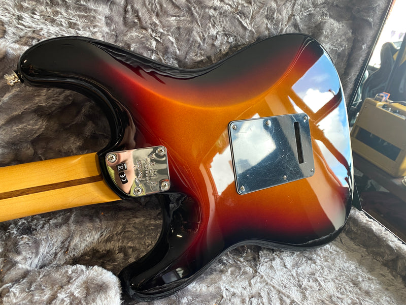 Fender American Ultra Stratocaster HSS 2020