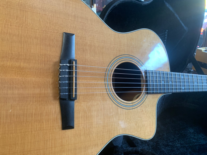 Taylor 214CE-N 2012