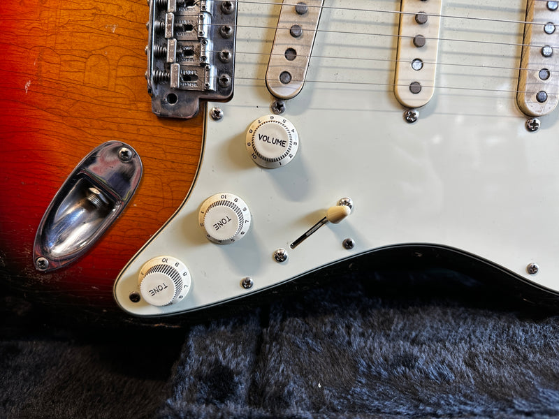 Fender Stratocaster Sunburst Refinish 1962