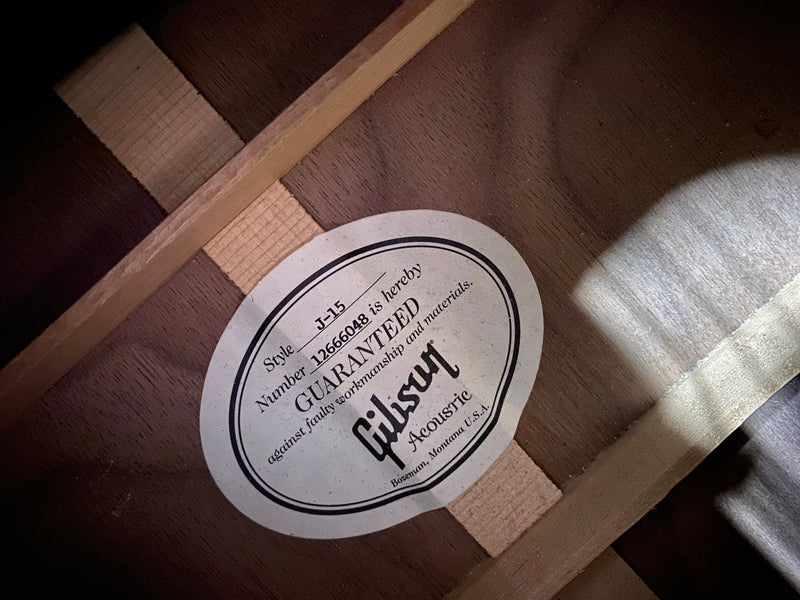 Gibson J-15 2016