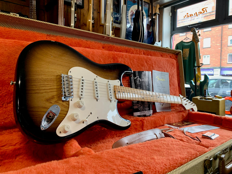 Fender Custom Shop 50th Anniversary Stratocaster Dennis Galuszka Masterbuilt 2004