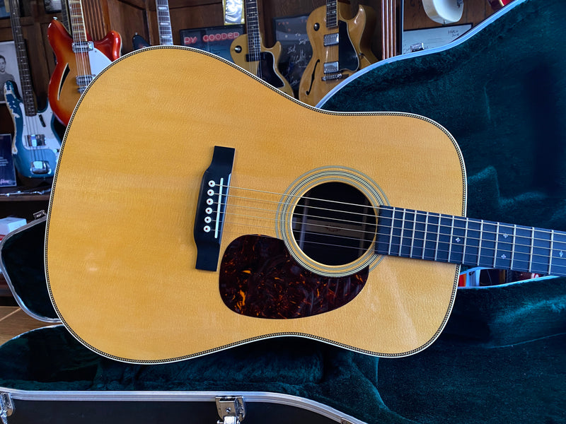 Martin HD-28 Standard 2019