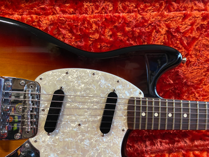 Fender American Performer Mustang Sunburst 2018