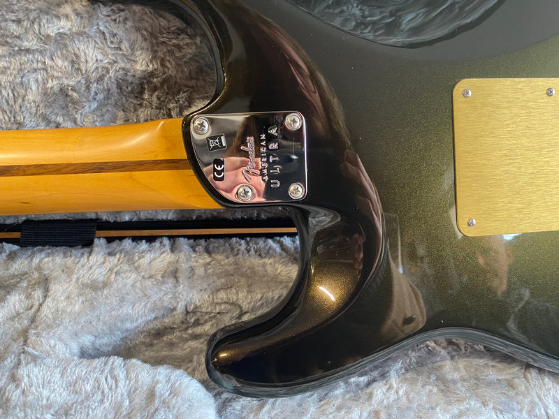 Fender American Ultra Stratocaster Texas Tea 2020