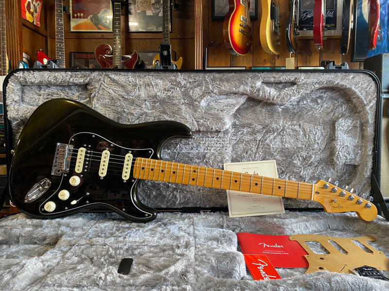 Fender American Ultra Stratocaster Texas Tea 2020