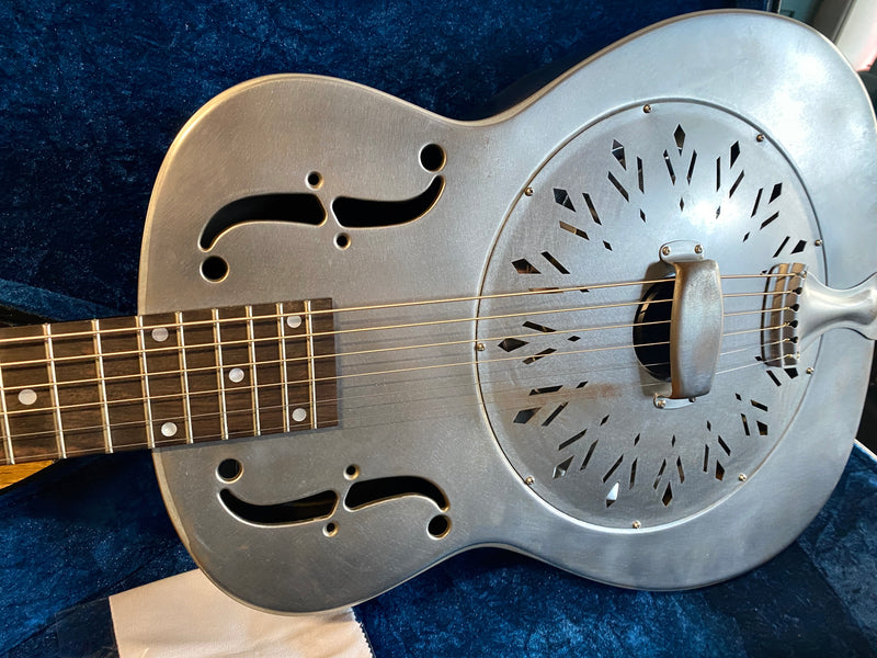 National Raw Steel 14-Fret Left-Handed 2020