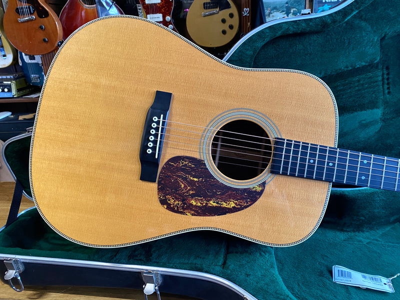 Martin HD-28 2004