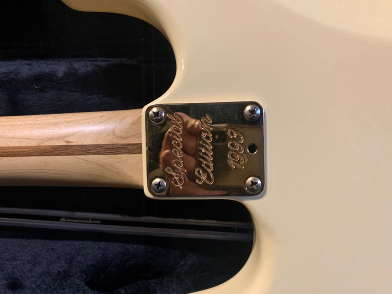 Fender USA Special Edition Stratocaster Vintage White 1993