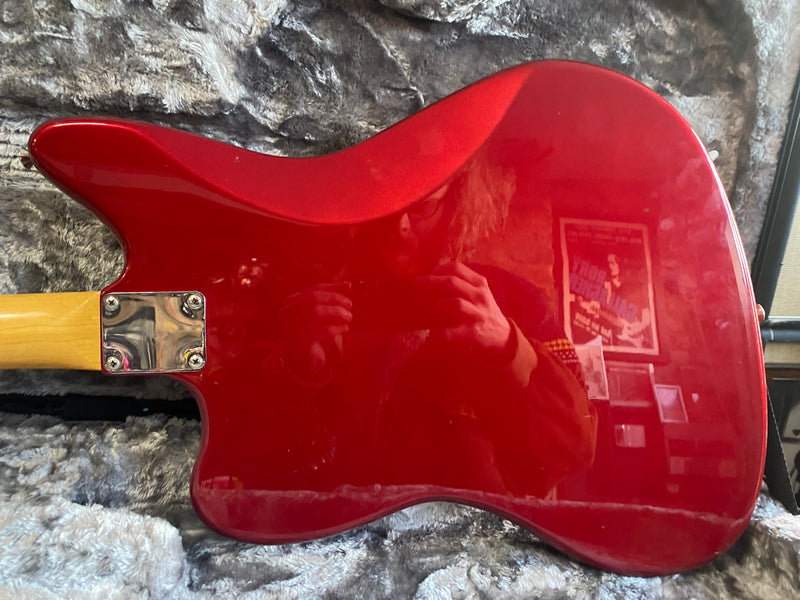 Fender Classic Player Jaguar Special Candy Apple Red 2013