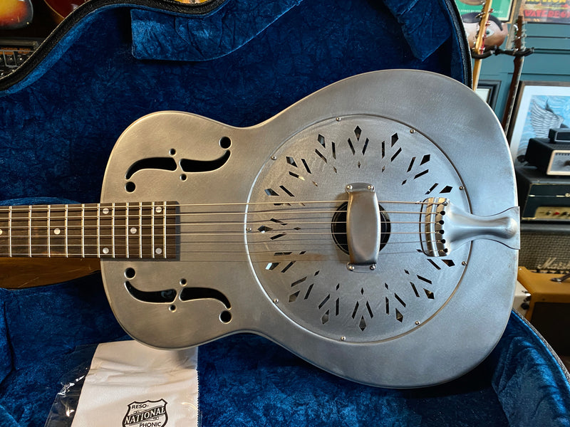 National Raw Steel 14-Fret Left-Handed 2020
