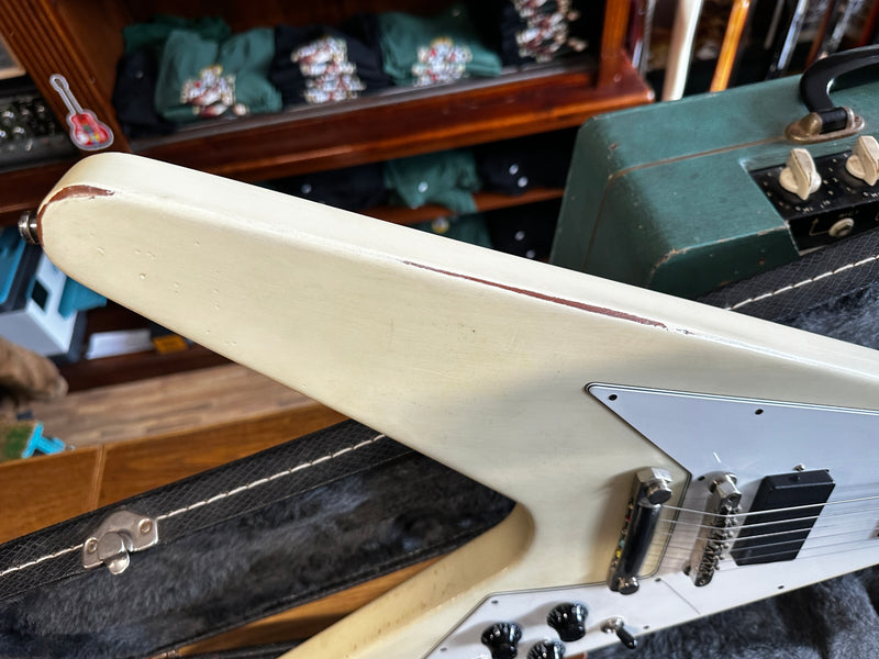 Gibson Custom Shop '67 Flying V Wildwood Exclusive Hetfield Style Relic