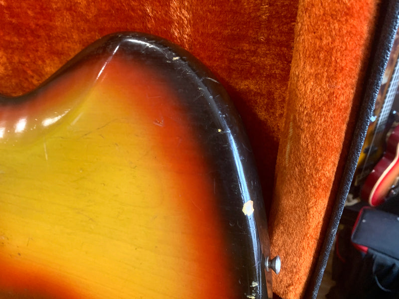 Fender Jaguar Sunburst 1965