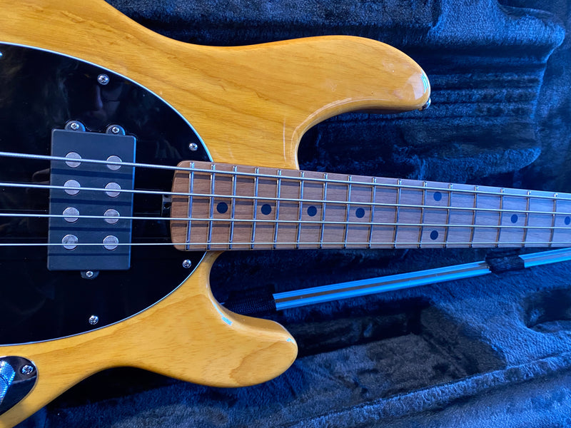 Ernie Ball Musicman Stingray Special HH Classic Natural 2019