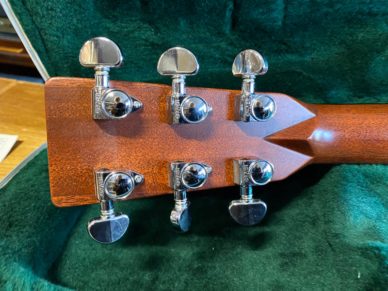 Martin D-28 Left-Handed 2013