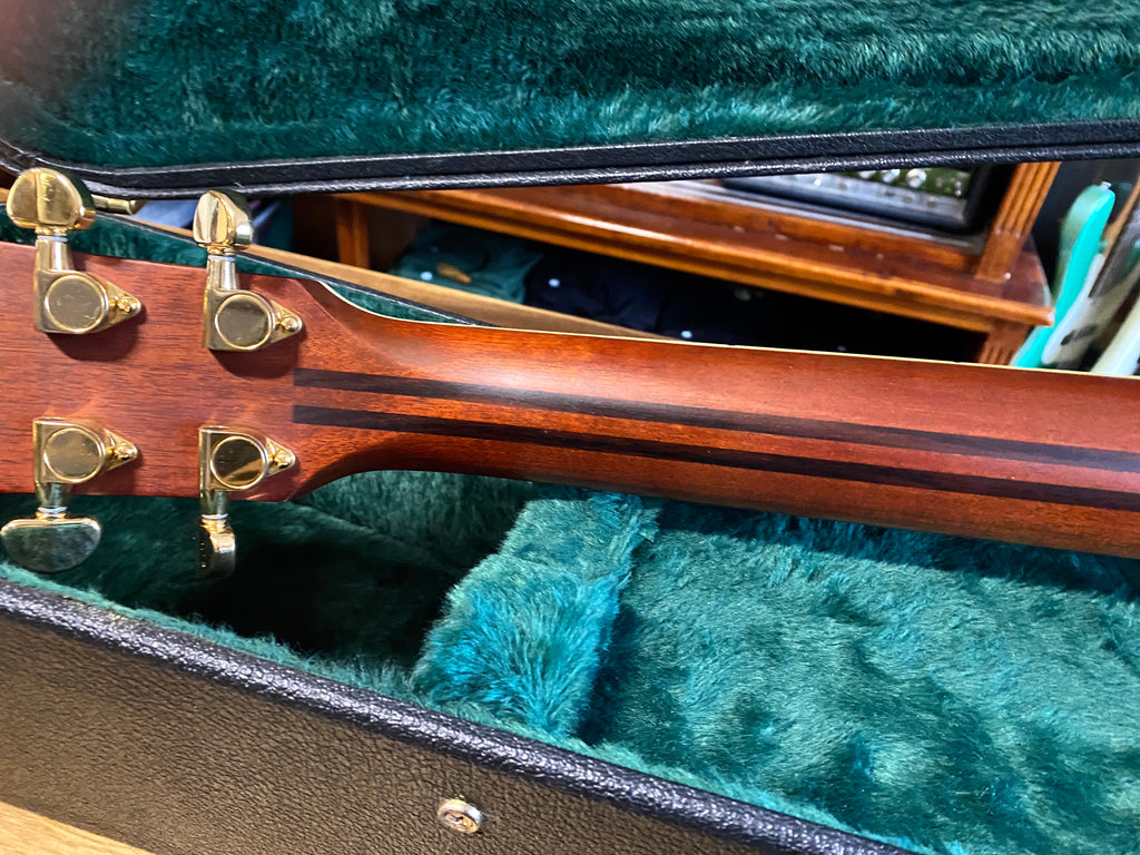 Yamaha LL16 - Some Neck Guitars