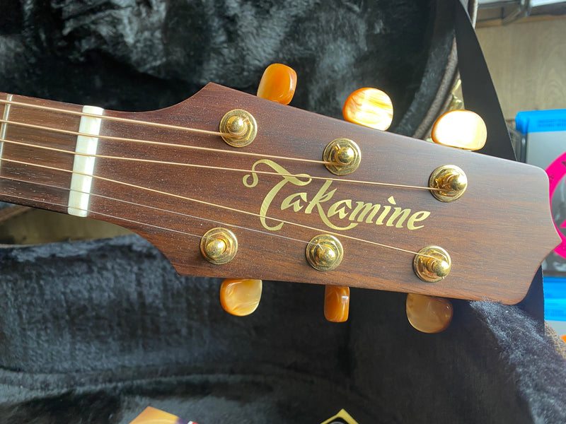 Takamine P3D