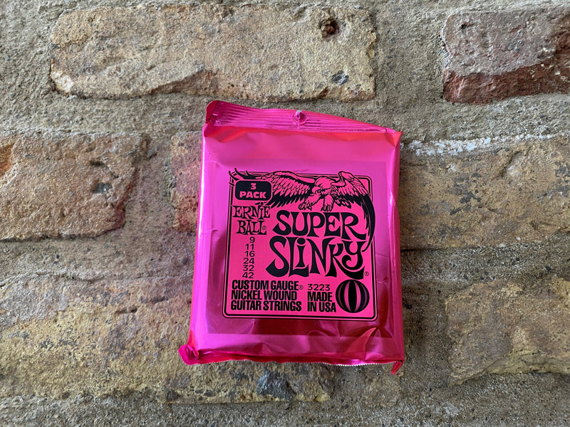 Ernie Ball Super Slinky 3-Pack 9-42's