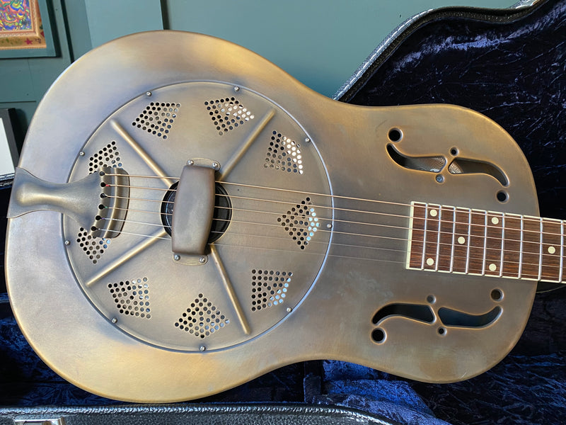 National Resophonic Delphi Antique Brass Resonator 2010