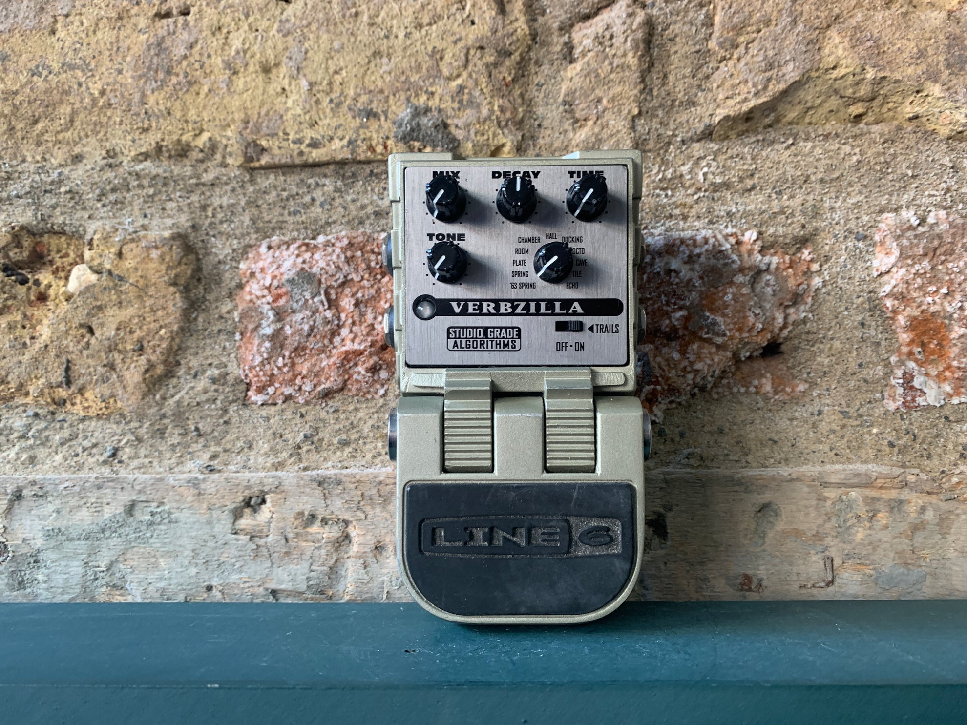 Line 6 ToneCore Verbzilla Reverb - Some Neck Guitars