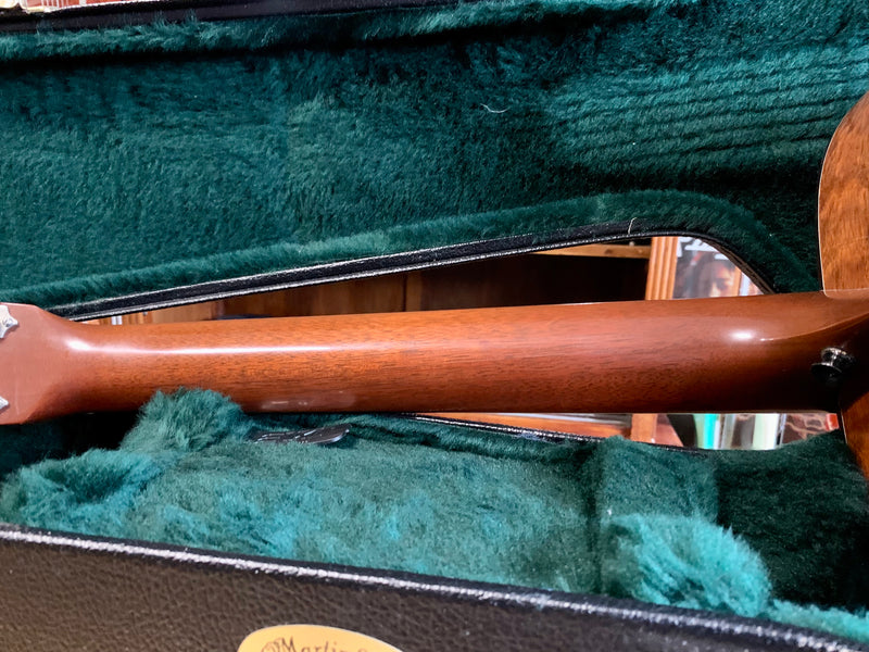 Martin D-18 Clarence White Commemorative Edition 2000