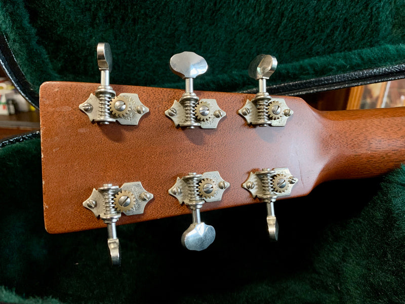 Martin D-18 Clarence White Commemorative Edition 2000