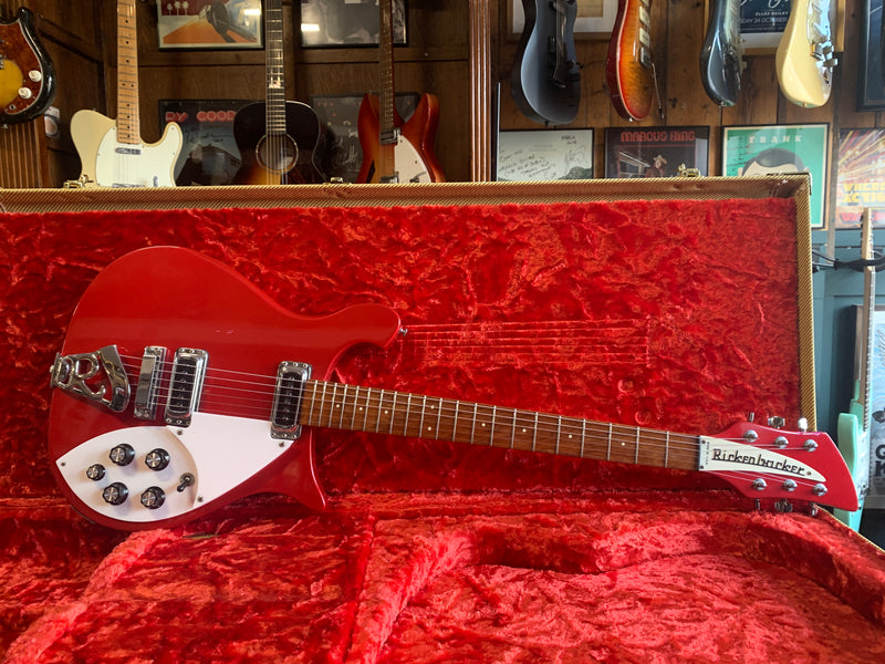 Rickenbacker 610 Ruby Red 1986