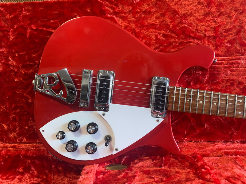 Rickenbacker 610 Ruby Red 1986