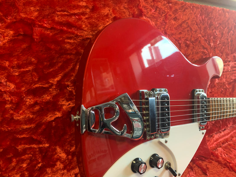 Rickenbacker 610 Ruby Red 1986