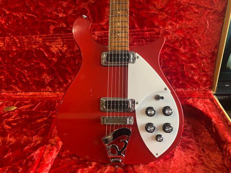 Rickenbacker 610 Ruby Red 1986