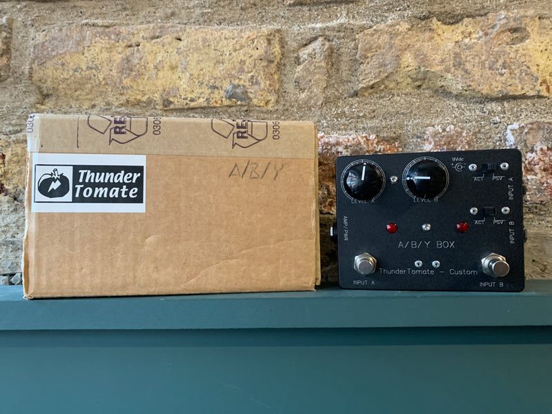 Thunder Tomate Custom A/B/Y Box