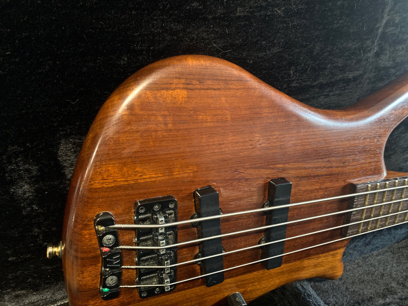 Warwick Thumb 2001