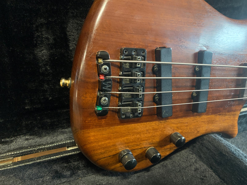 Warwick Thumb 2001